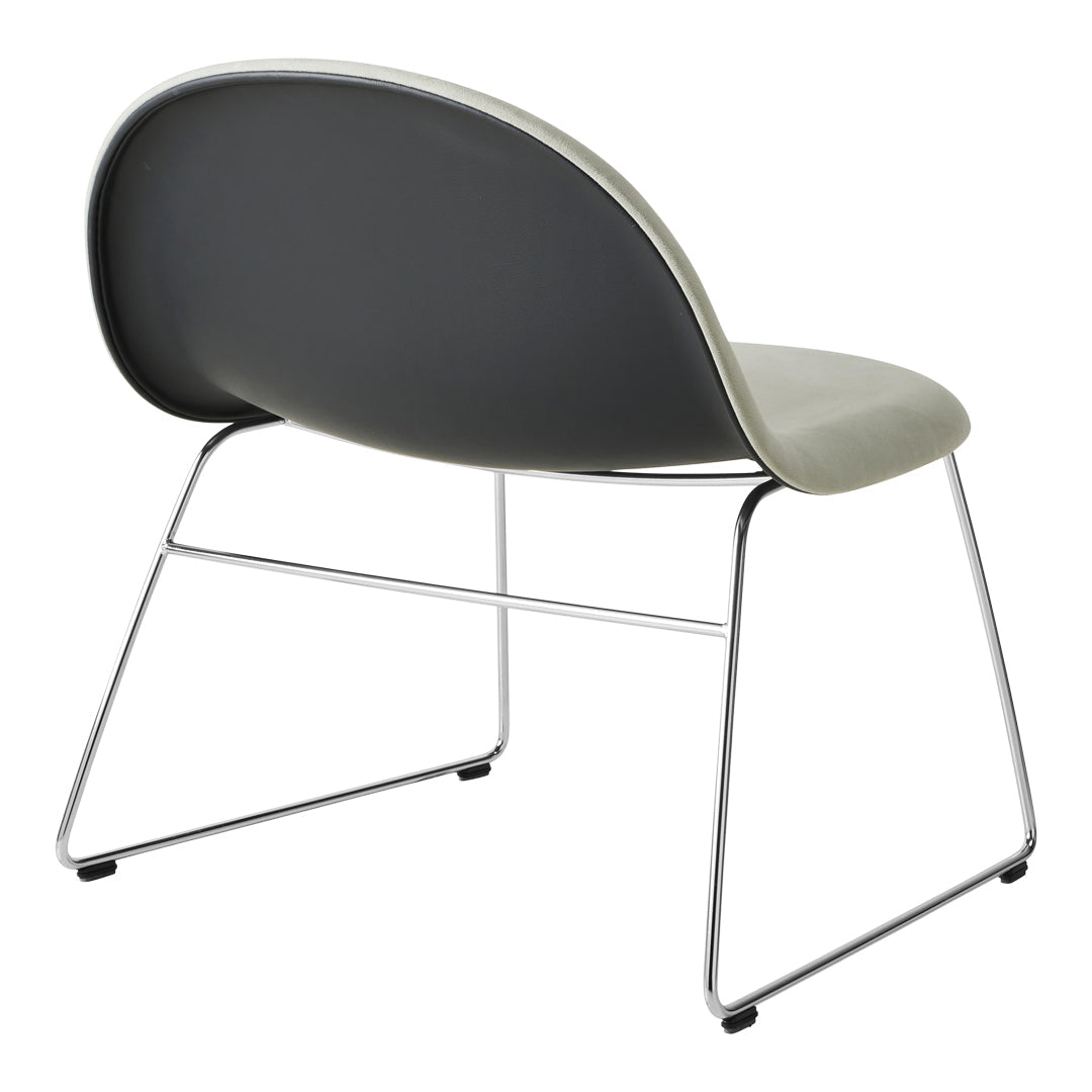 Fauteuil Gubi 3D - Entièrement rembourré - Piètement luge