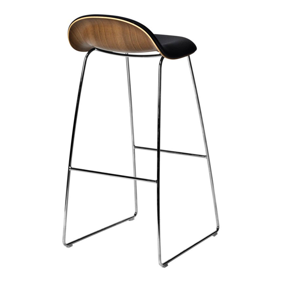 Tabouret de bar Gubi 3D - Rembourré à l'avant - Piètement luge