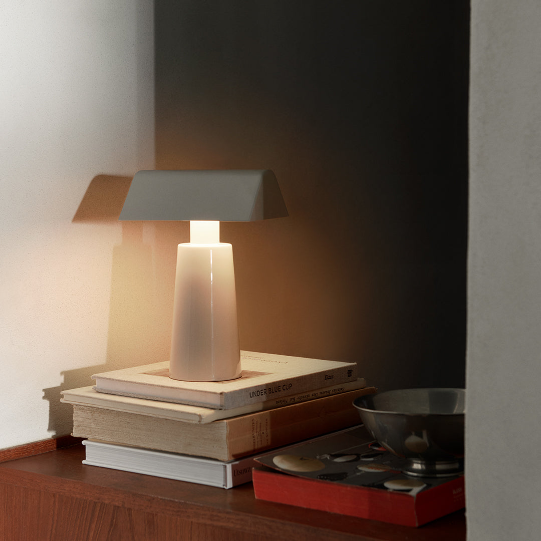 Lampe de table portable Caret MF1