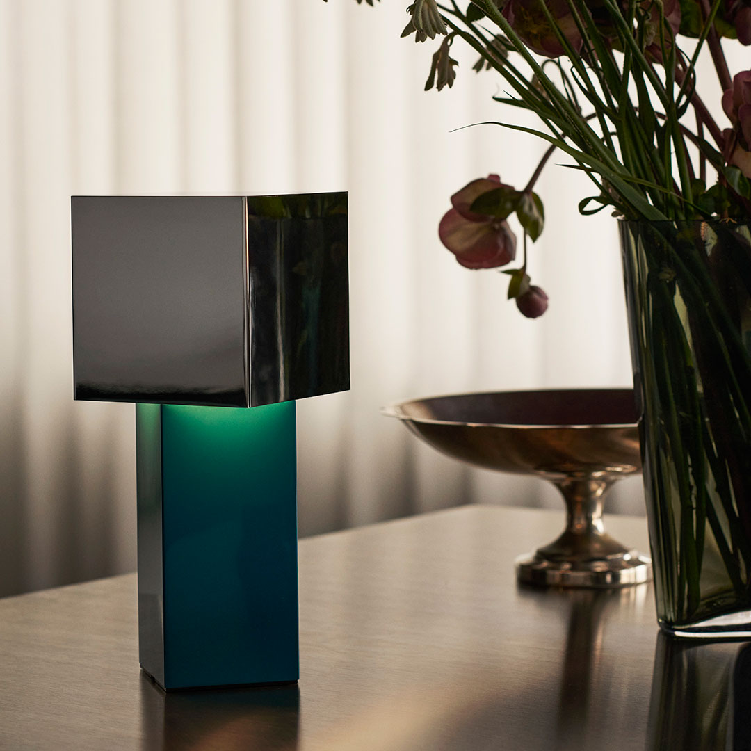 Lampe de table portable Pivot ATD7