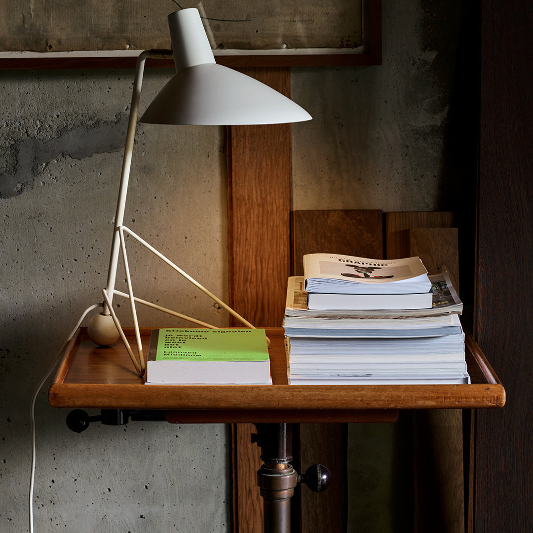 Lampe de table Tripod HM9
