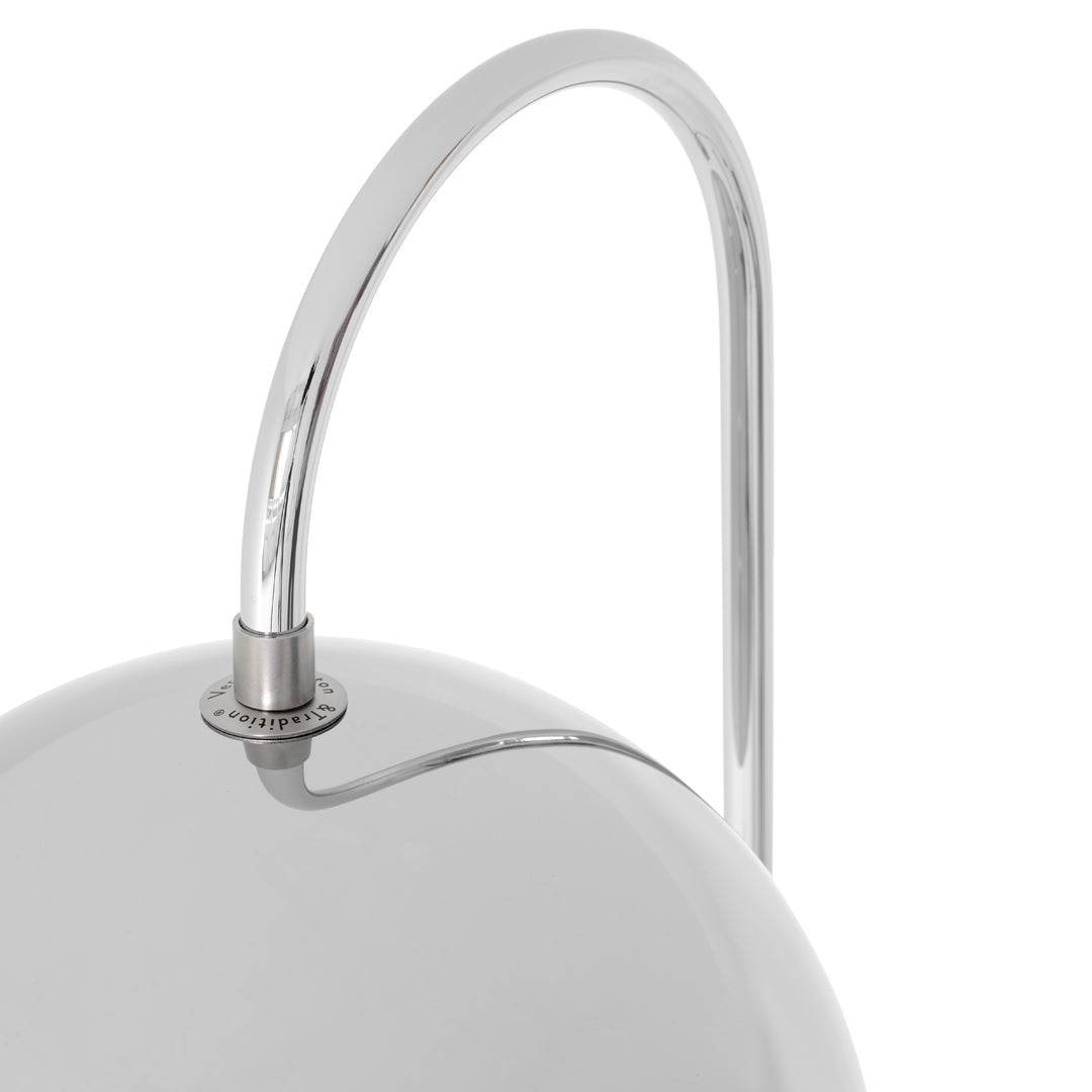 Lampadaire pot de fleurs Verner Panton VP12