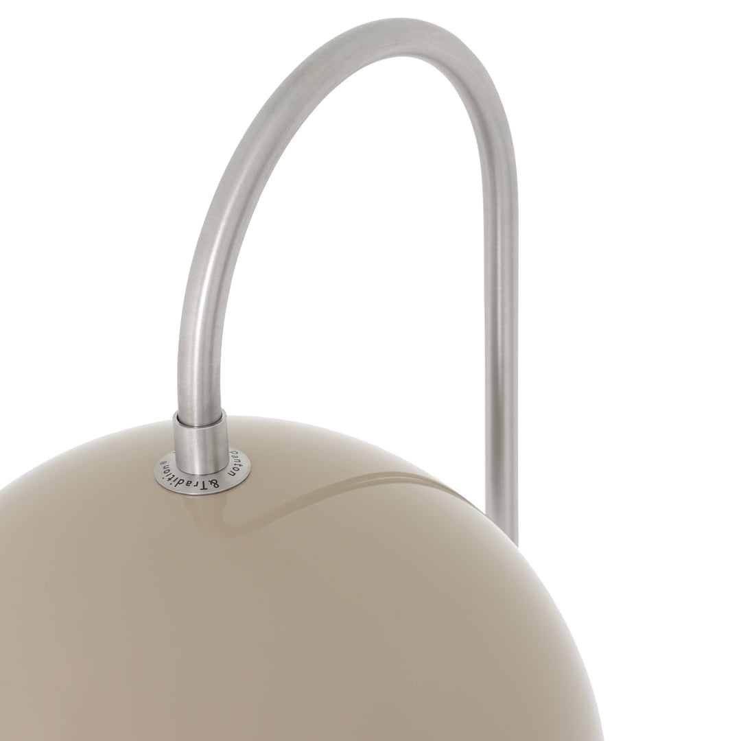 Lampadaire pot de fleurs Verner Panton VP12