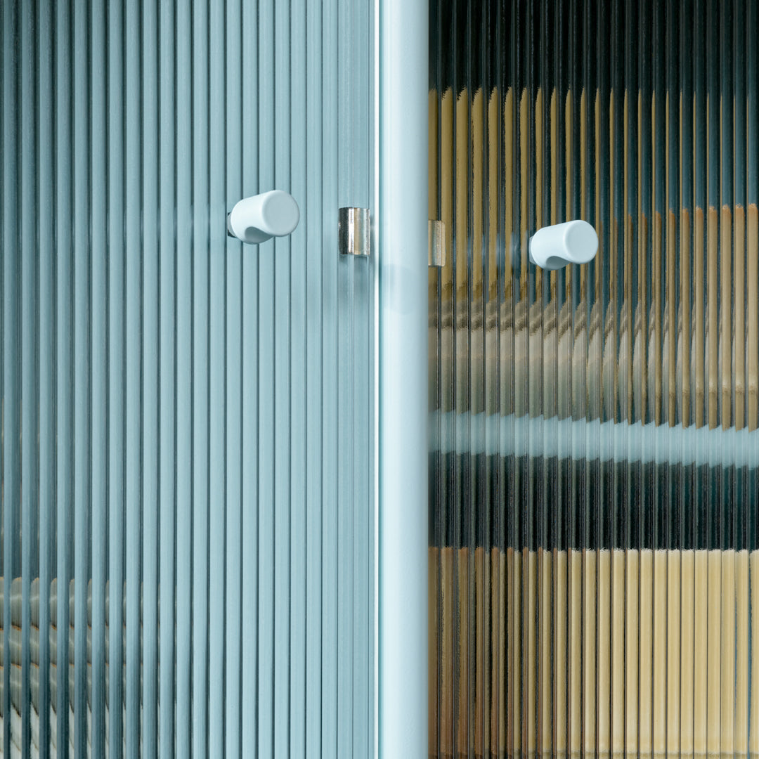 Vitrine Ripple I