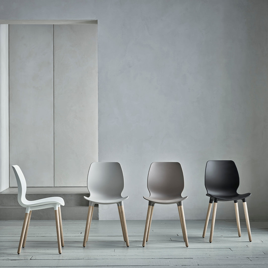 Chaise de salle à manger Seed - Rembourrée - Base en acier, laquée gris