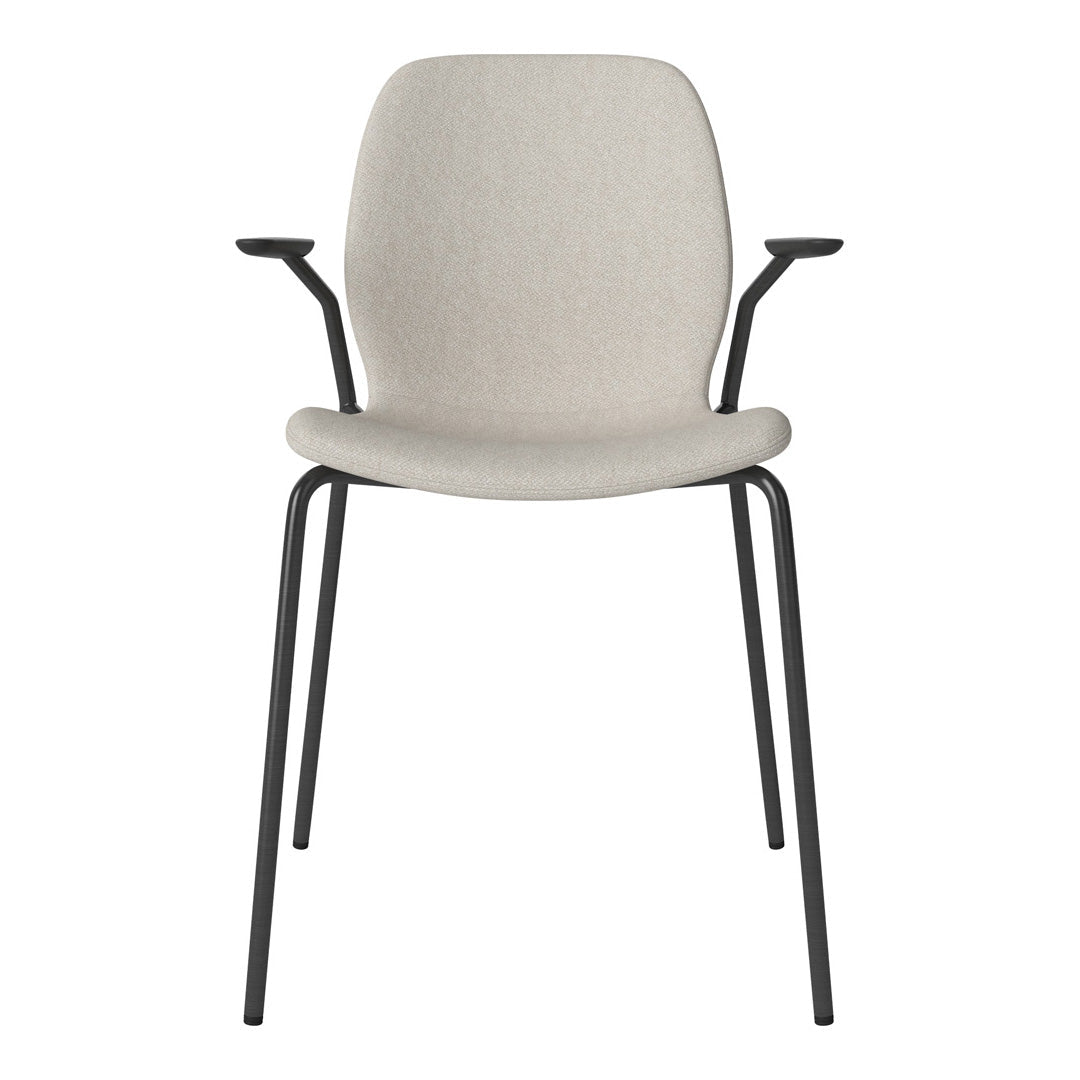 Chaise de salle à manger Seed avec accoudoirs ouverts - Rembourrée - Base en acier, laquée noire