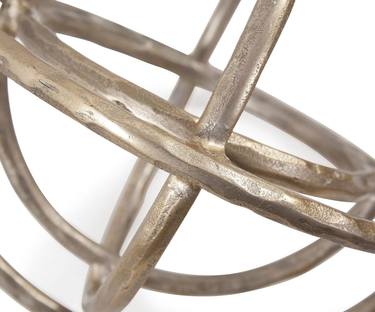 Sculpture des anneaux planétaires