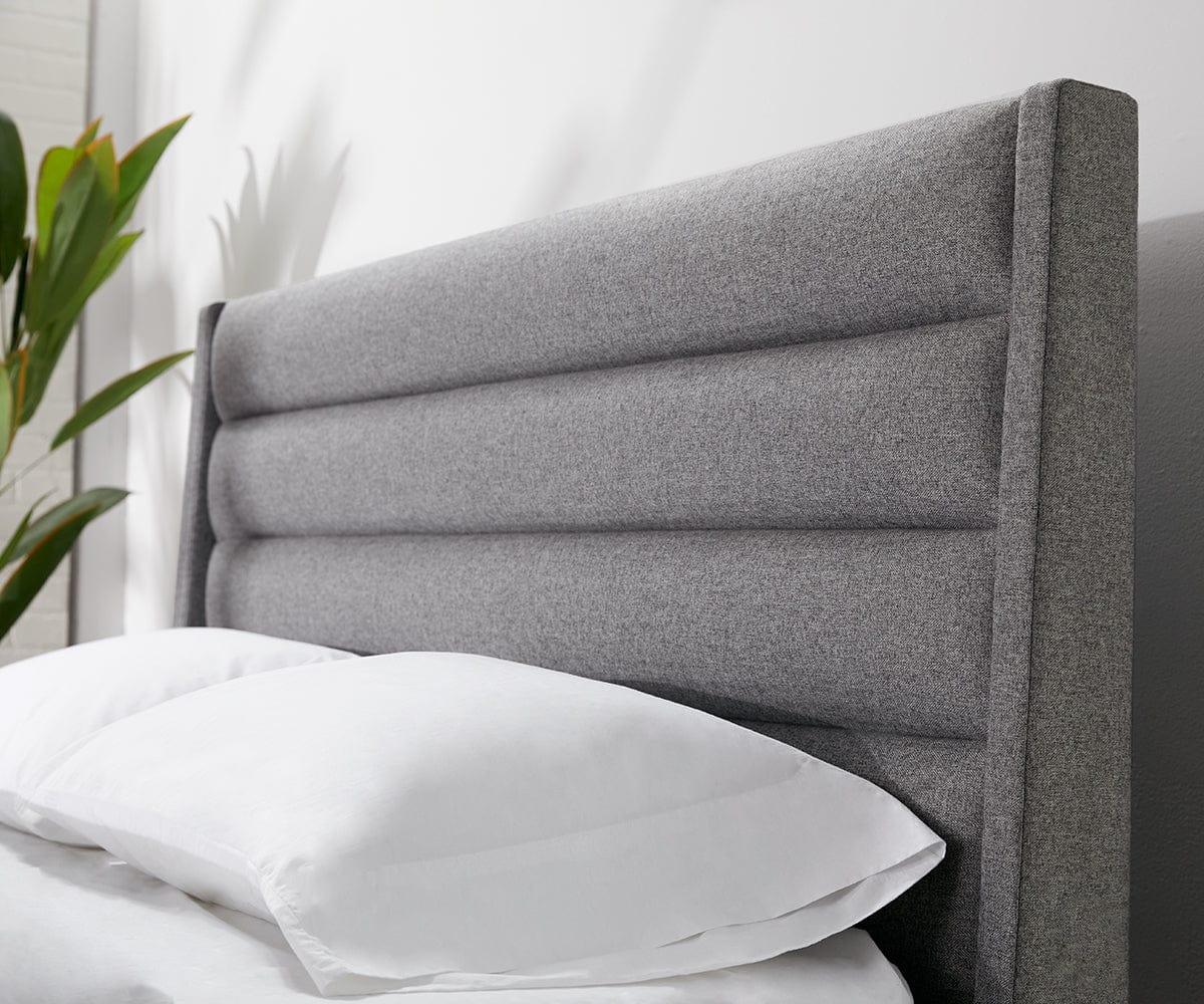 Lit de rangement rembourré Reed