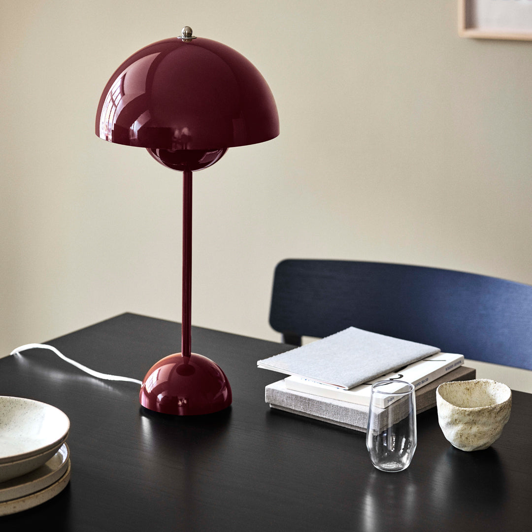 Lampe de table pot de fleurs Verner Panton VP3