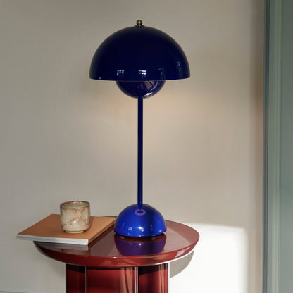 Lampe de table pot de fleurs Verner Panton VP3