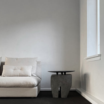 Tabouret sculpté