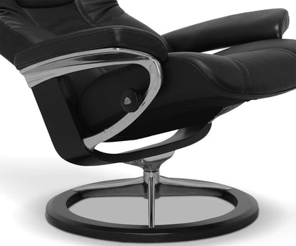 Fauteuil inclinable et ottoman Stressless® avec base Signature - Noir