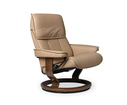 Stressless® Admiral Fauteuil inclinable et ottoman - Sable