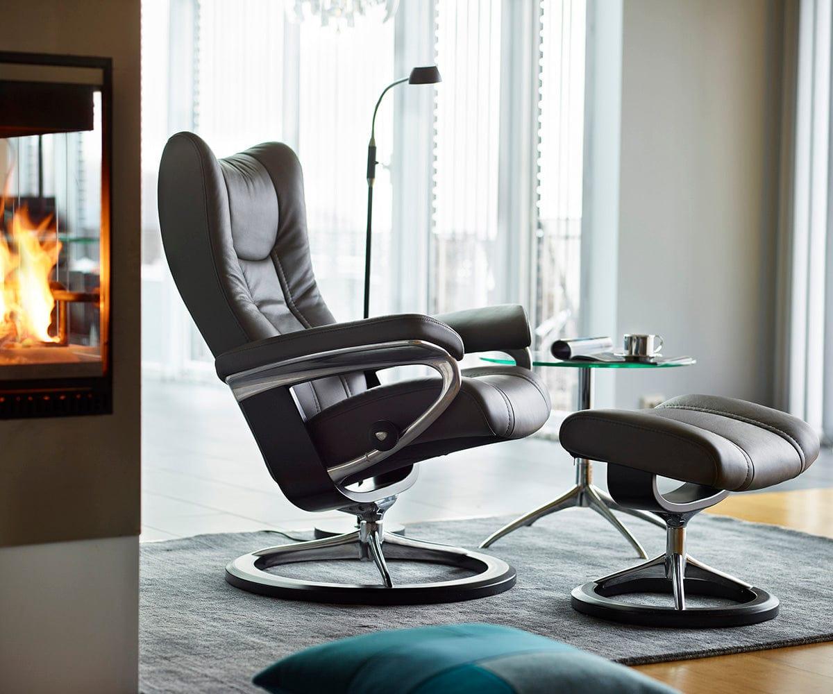 Fauteuil inclinable et ottoman Stressless® avec base Signature - Noir