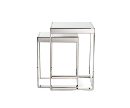 Tables gigognes Svante