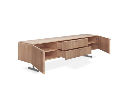 Stand des médias romains