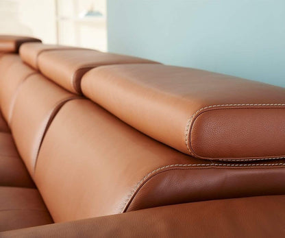 Canapé sectionnel inclinable électrique en cuir Kopervik