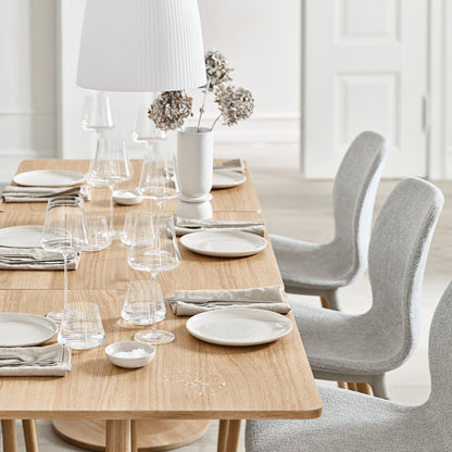 Chaise de salle à manger Seed - Rembourrée - Piètement en chêne huilé, pigmenté blanc