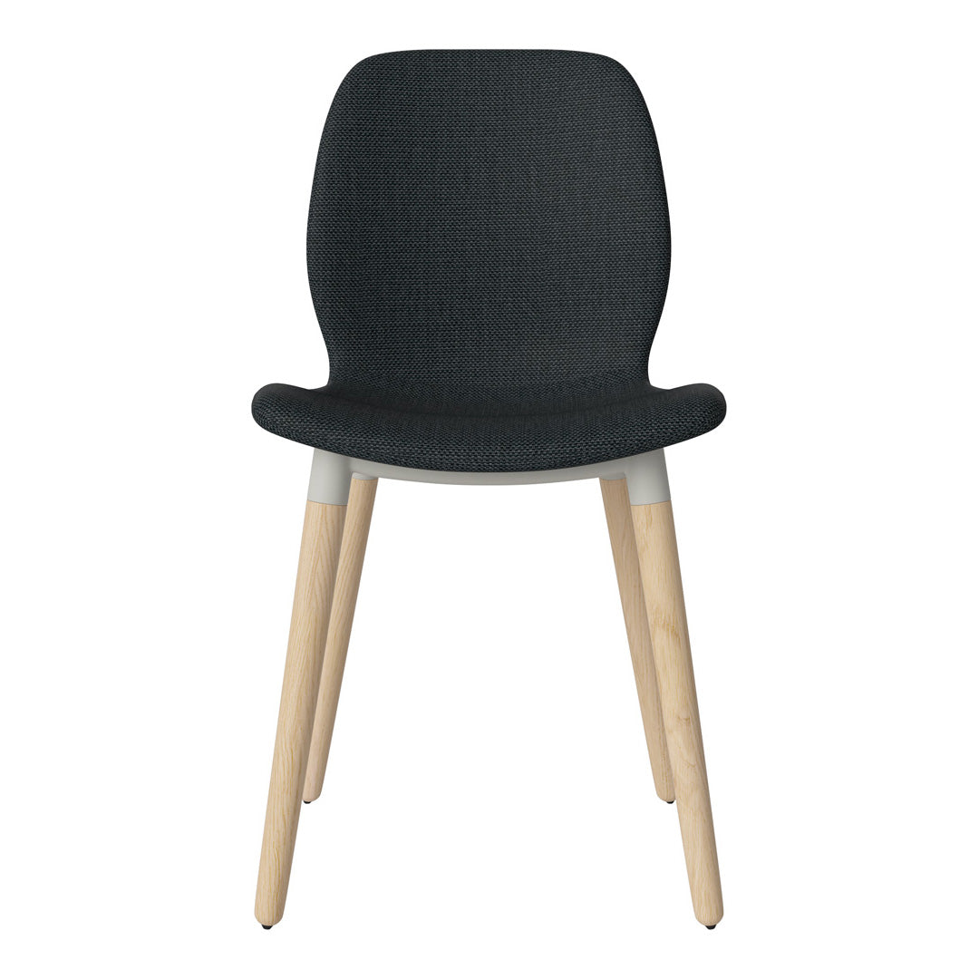 Chaise de salle à manger Seed - Rembourrée - Piètement en chêne huilé, pigmenté blanc