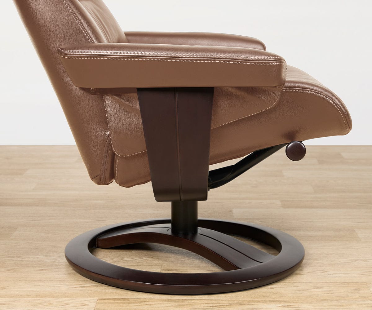 Fauteuil inclinable et ottoman en cuir Oswin